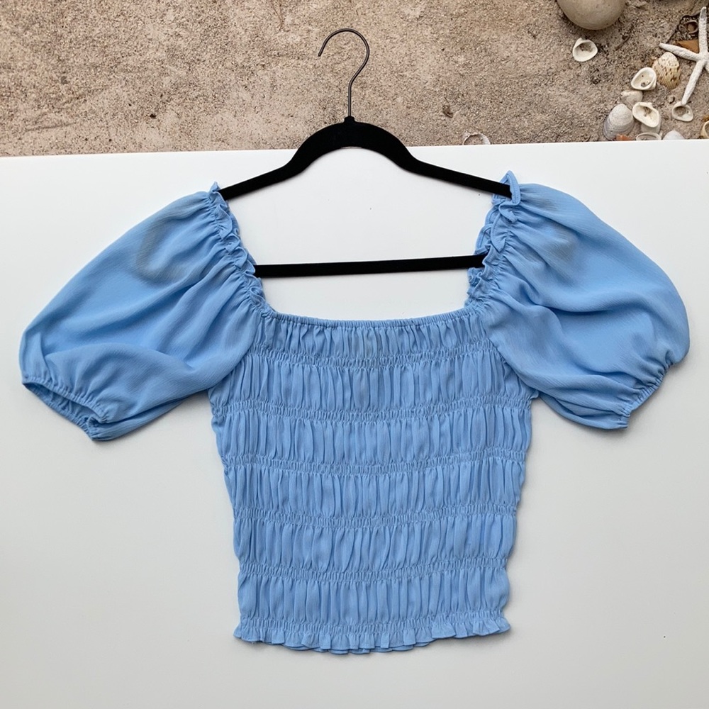 NEW 🔥 lovely blue off the shoulder tee shirt 💙